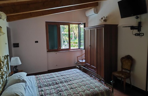 Montecorvino Rovella House | Agriturismo Il Rifugio