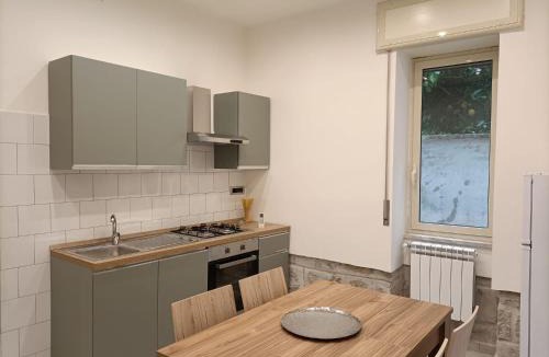 Pozzuoli Apartment | ALTAMAREA appartamenti sul porto