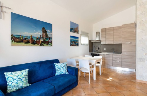 Reitani Apartment | Apartment 150 metres from San Lorenzo’s beach, Sicily, Calantha