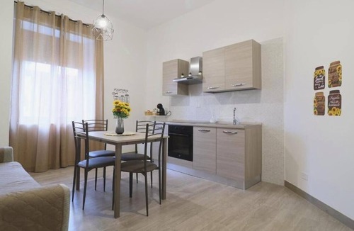 Pompei Apartment | Apartment-Apartment-Ensuite with Shower