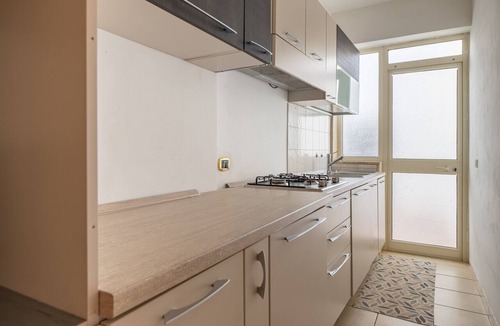 Brindisi Apartment | Apartment 'Bellavita and Pool' with Shared Pool, Wi-Fi and Air Conditioning