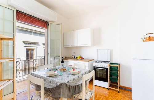 Sannicola Apartment | Apartment 'Betulla' with Balcony