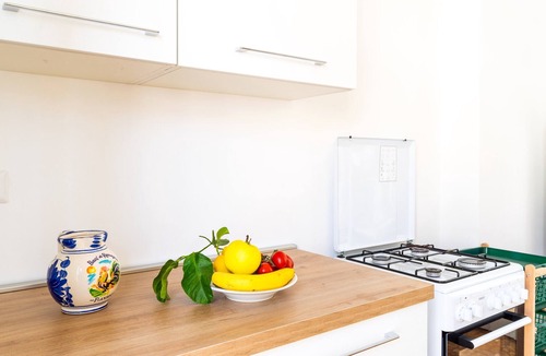 Sannicola Apartment | Apartment 'Betulla' with Balcony