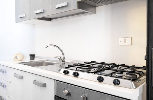 Torre dell'Orso Apartment | Apartment 'Casa Virgilio' with Private Terrace, Private Garden and Air Conditioning