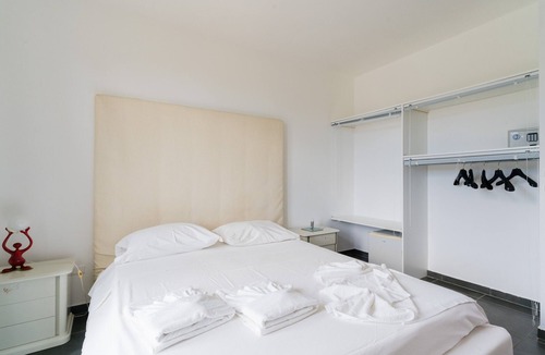 Tuglie House | Apartment 'Core Resort - Familiare Rossa' with Pool, Wi-Fi, and Air Conditioning