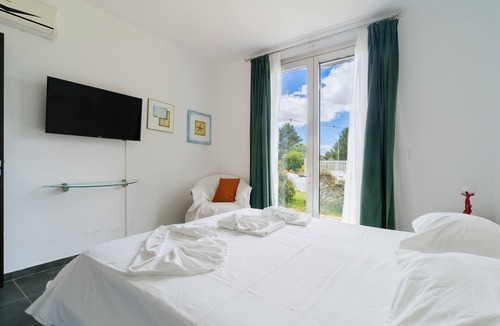 Tuglie House | Apartment 'Core Resort - Familiare Rossa' with Pool, Wi-Fi, and Air Conditioning