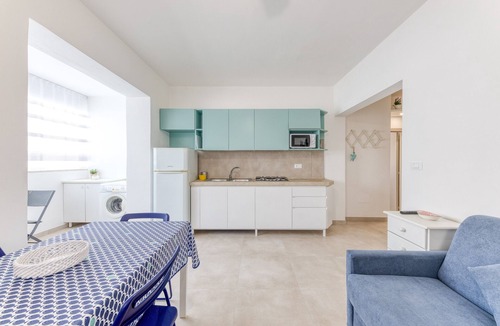 Torre San Giovanni Apartment | Apartment 'Franza 2' with Air Conditioning