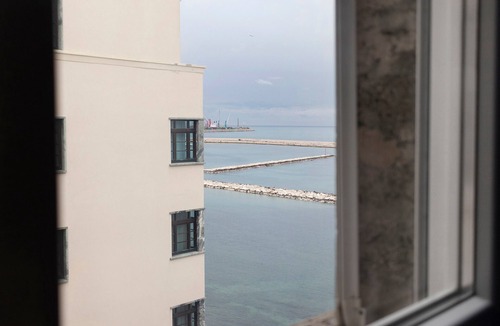 Municipio 1 Apartment | Apartment 'Home Experience - White Charme' with Sea View, Wi-Fi and Air Conditioning