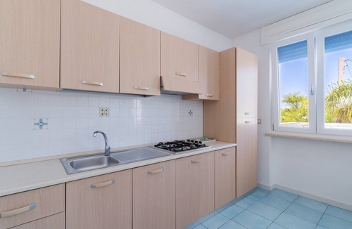 Marina di Mancaversa Apartment | Apartment 'Residence La Perla - Zaffiro' with Balcony and Air Conditioning