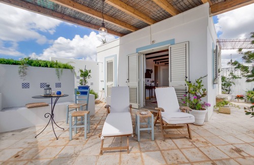 Santa Maria di Leuca Apartment | Apartment 'Casa Fiammetta' with Sea View, Private Terrace and Air Conditioning