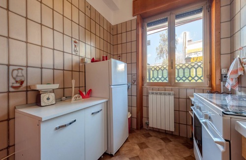Torre Lapillo Apartment | Apartment 'Lucia' with Sea View, Private Terrace and Air Conditioning