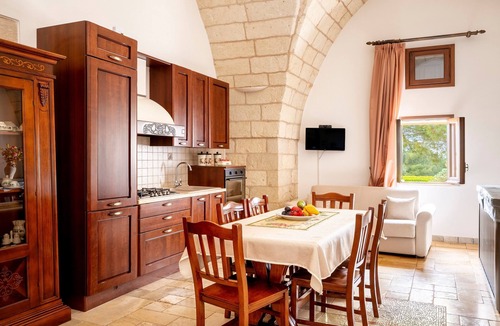 Bagnolo del Salento Apartment | Apartment 'Masseria Giancola - L'Aia' with Private Terrace, Wi-Fi and Air Conditioning