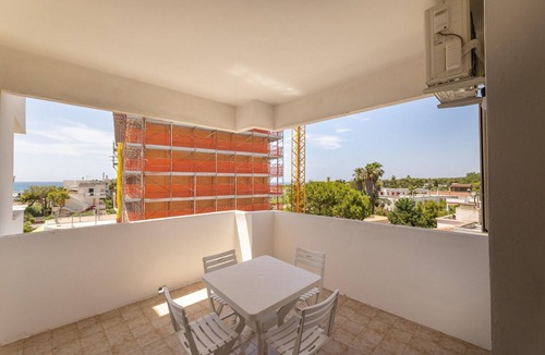 Baia Verde Apartment | Apartment near Baia Verde Beach