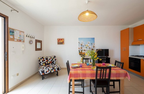 Santa Maria di Leuca Apartment | Apartment 'Staiulo - Primo Piano - La Plumeria' with Balcony & A/C