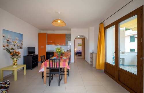 Santa Maria di Leuca Apartment | Apartment 'Staiulo - Primo Piano - La Plumeria' with Balcony & A/C