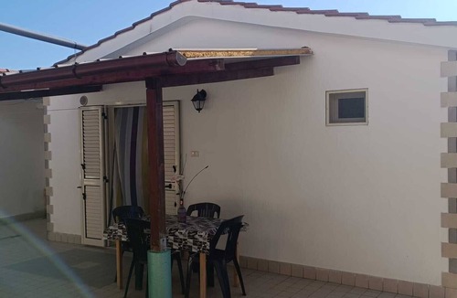 Peschici Apartment | Apartment 'Trilo 2' with Private Terrace, Shared Garden and Wi-Fi