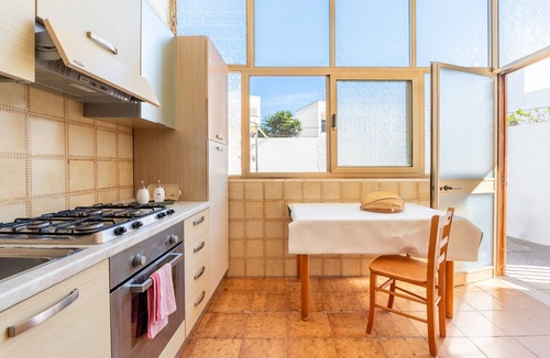 San Foca Villa | Apartment 'Villa Mezzaluna - Terra' with Private Garden and Air Conditioning