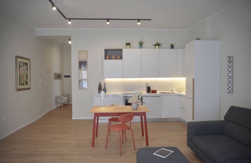 Brindisi Histotic Center Apartment | Apartment with large living and kitchen in the center of Brindisi with parking space