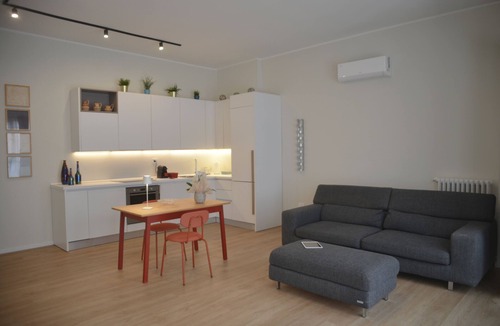 Brindisi Histotic Center Apartment | Apartment with large living and kitchen in the center of Brindisi with parking space