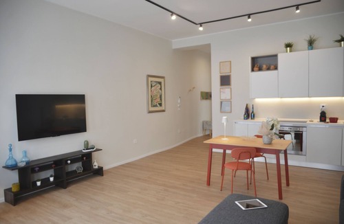 Brindisi Histotic Center Apartment | Apartment with large living and kitchen in the center of Brindisi with parking space