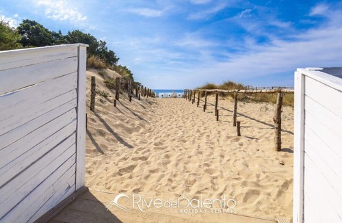 Punta Prosciutto Apartment | Apartments in residence in Punta Prosciutto with direct access to sandy beach