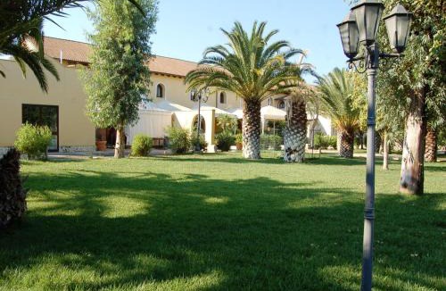 Santa Maria House | Apartments with a shared pool near the Adriatic Sea