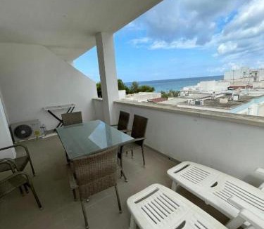 Lido Conchiglie Apartment | Appartamento Gallipoli vista mare, 120mq, 8 posti letto, climatizzato