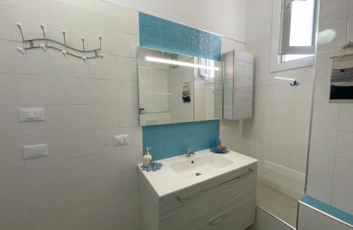 Scala di Furno Apartment | Appartamento Rosa Blu con accesso in spiaggia