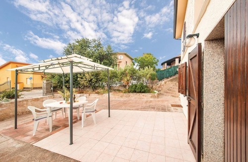 Porto Alabe Apartment | Awesome apartment in Porto Alabe OR