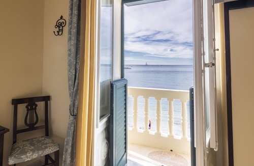 Gallipoli Historic Center Bed & Breakfast | B&B La Riviera