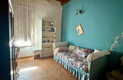 Zona LVII Labaro House | B&B Love - Country House, Room Rent- Roma