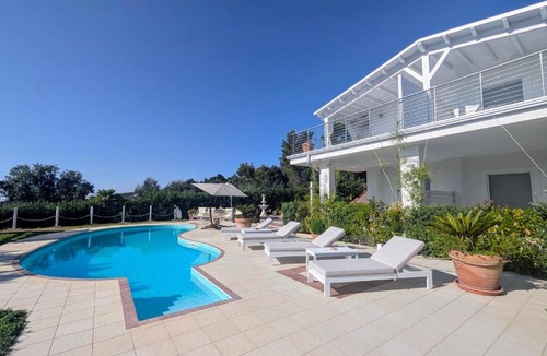 Peschici Bed & Breakfast | B&B White House Relais