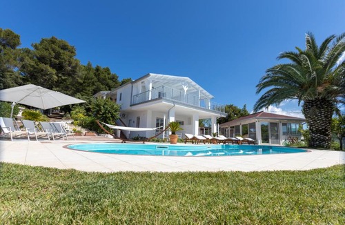 Peschici Bed & Breakfast | B&B White House Relais
