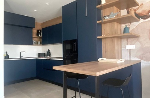 Municipio 1 Apartment | Bari Madonnella Penthouse Apartment with sea view