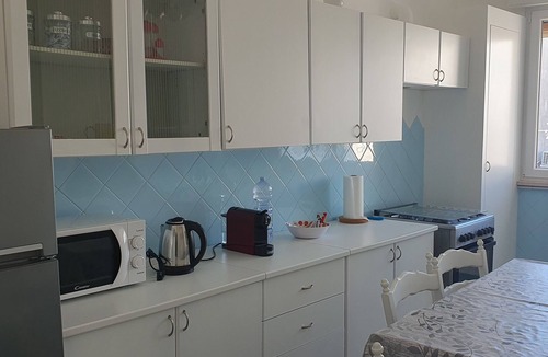 Alberobello Apartment | Barnabè Apartment with a view of the trulli:modern comfort,authentic atmosphere.