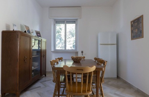 Torre Vado Apartment | Beautiful apartment for 8 people with A/C, TV, terrace and pets allowed