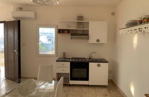 Matino Apartment | Beautiful apartment for 4 people with WIFI, A/C, TV, patio and pets allowed