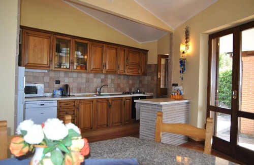 Itri Villa | Beautiful private villa for 11 guests with WIFI, pool, A/C, TV, patio and pets allowed