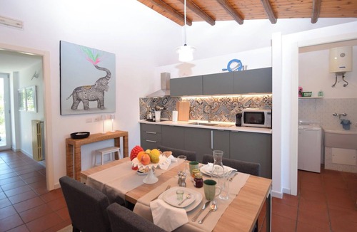 Casa Papa Villa | Beautiful private villa with WIFI, A/C, private pool, TV, patio, pets allowed and panoramic view