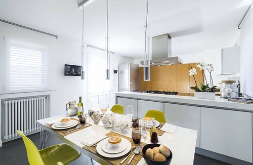 Catania City Centre Villa | Beautiful villa for 4 people with WIFI, A/C, TV and terrace