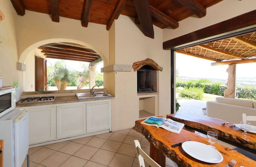 Golfo Aranci House | Beautiful villa for 8 guests with private pool, A/C, TV and patio