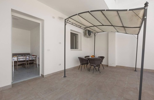 Torre Colimena Apartment | Borgo Climmena - Bilo con Patio