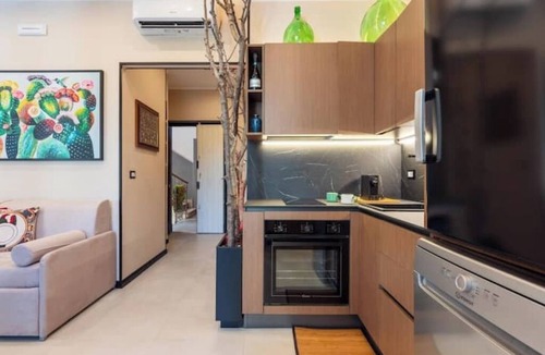 Catania City Centre Apartment | Bright Apartment with Balcony in the Heart of the Old Town