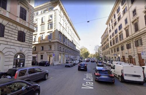 Vatican Apartment | Candia