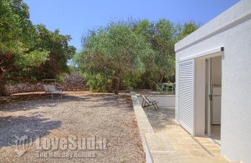 Torre Vado House | Casa con accesso diretto al mare by LoveSud
