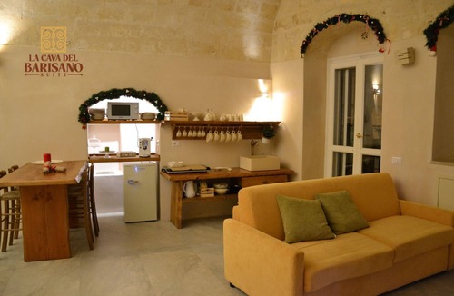 Sasso Barisano Apartment | Casa Grotta Suite in Sasso Barisano, Matera