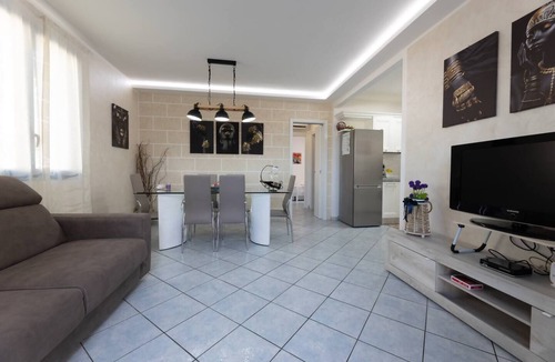 Lido Marini House | Casa La Playa: the sandy sea at your doorstep