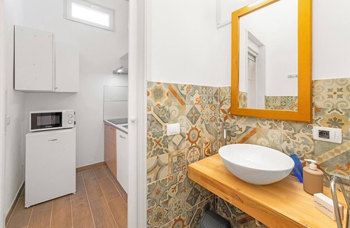 Cerfignano Apartment | Casa Miggiano 6 BR Apartment in Town, Santa Cesarea Terme, Italy