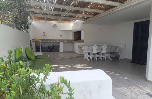 Baia Caddinas House | Casa Vacanze Baia Caddinas