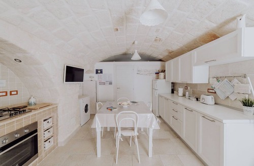 Centro Storico Apartment | Casa Vacanze Portanuova Monopoli by Monholiday